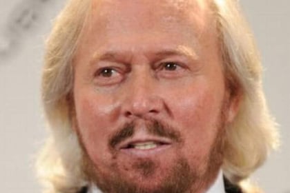 Honour for Manx-born Bee Gee Barry Gibb