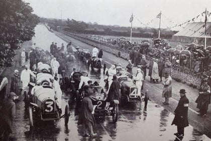 Commemorating the 1922 Tourist Trophy race