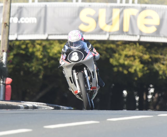 Manx Grand Prix: Lee Johnston wins Senior Classic race