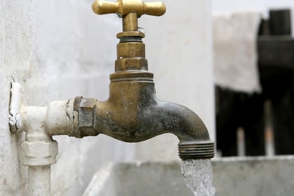 Adding fluoride to Isle of Man drinking water ‘safe and effective’