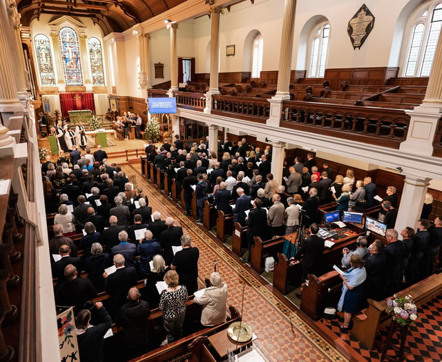 National service of remembrance held to mark 50th anniversary of fire