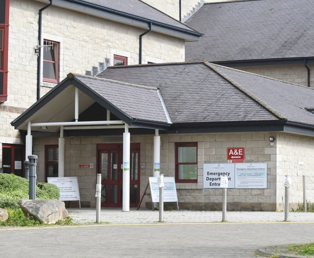 Manx Care denies plans to shut emergency doctor service