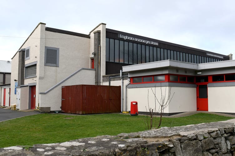 Southern Swimming Pool in Castletown - 