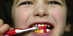 Manx children have worse teeth than English counterparts - report