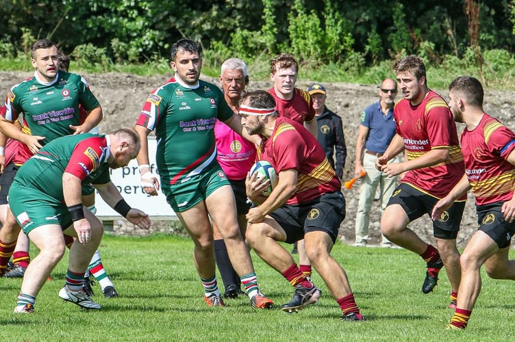 Si Hoddinott in action for Douglas RUFC against Waterloo in September (Photo: Richard Ebbutt)