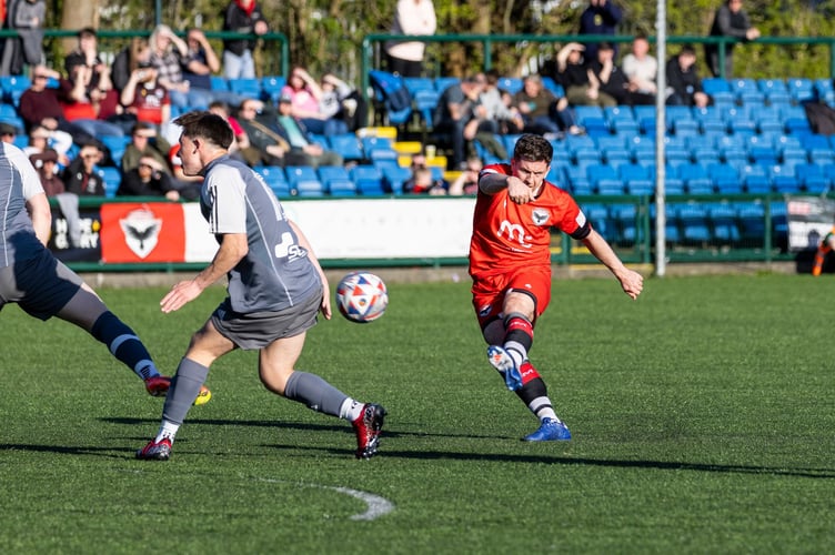 Ste Whitley in action for FC Isle of Man against AFC Liverpool at the Bowl (Photo: Gary Weightman)