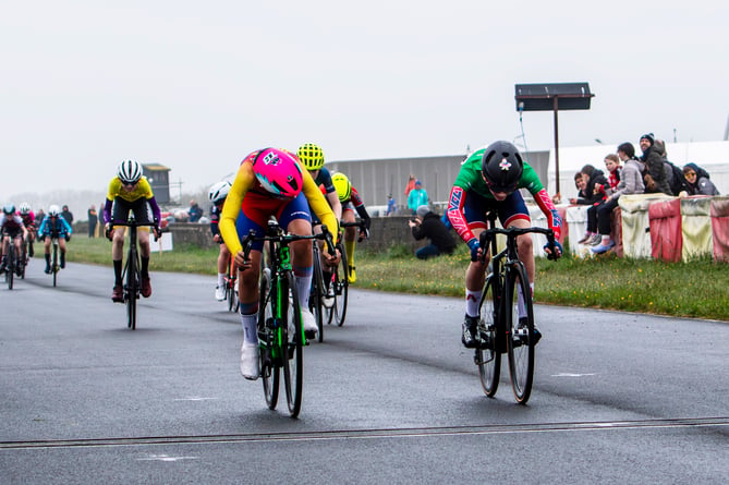 RL360's Tommy Bass lunges for the line to snatch victory in the youth C boys class on stage two (Photo: Gary Jones)