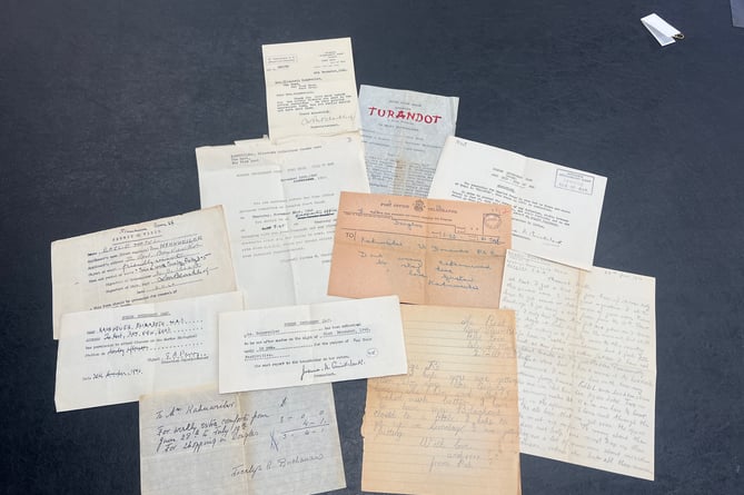 39 letters written by Gustav Kahnweiler and his wife Elisabeth, known as Elly, while they were interned on the Isle of Man during the Second World War have been saved after a tipoff from The National Archives