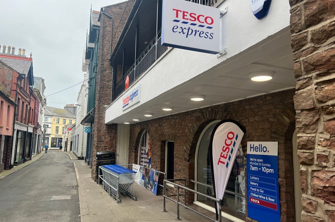 Peel's new Tesco Express store on Michael Street opened this morning (Friday)