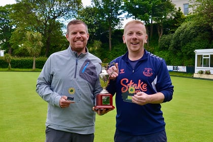 Dunn and Withers win Lilian Slinger Trophy 