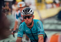 Cav misses out on historic stage win