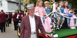 Pictures show 'jubilant atmosphere' at Laa Columb Killey festival