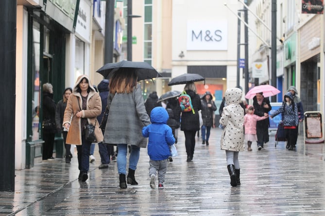 Shopers in Strand Street, Douglas