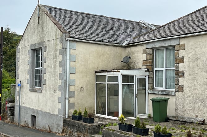 Foxdale's old schoolhouse is to be demolished