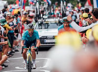 Cav riding post-Tour criterium in Holland today