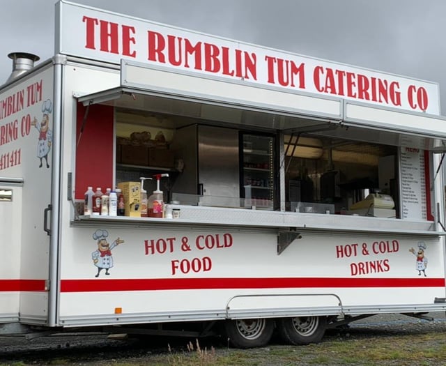 Food truck's touching gesture to help struggling families at show