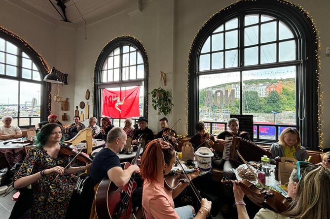 Yn Chruinnaght music session at Noa Bakehouse in Douglas