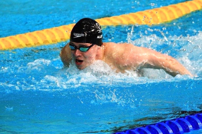 Peter Allen was in record-breaking form at the Scottish National Open, setting new lifetime bests in each of his three events including two Manx 200m butterfly records