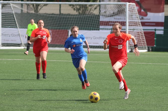 Rebecca Cole in action for the Isle of Man against Jersey in Saturday's final (Photo: Paul Hatton)