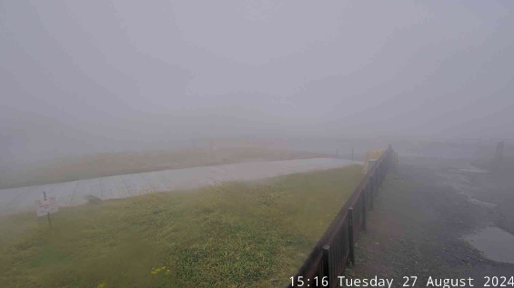 The webcam at the Bungalow shows the foggy conditions