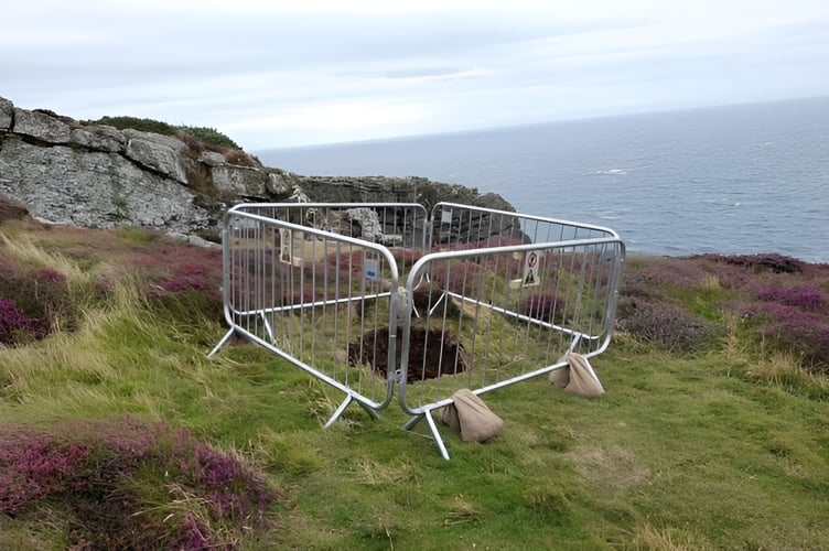 Sinkhole fenced off at the Chasms