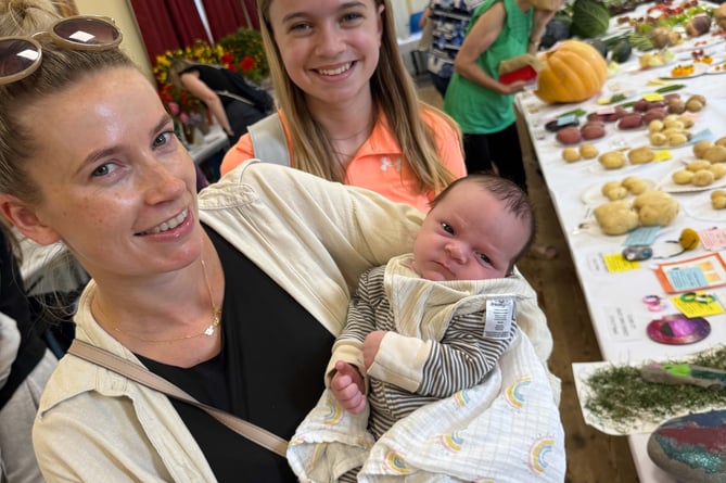 Kim McLean, Sophie Thompson with youngest visitor to the Show Luca McLean, aged just 3 weeks. 