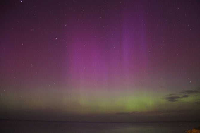 Dave Corkish captured these fantastic photos in Peel on Thursday evening