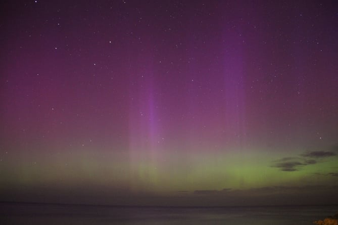 Dave Corkish captured these fantastic photos in Peel on Thursday evening