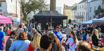 Packed Castletown Square celebrates Chilli and BBQ Festival