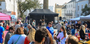 Packed Castletown Square celebrates Chilli and BBQ Festival