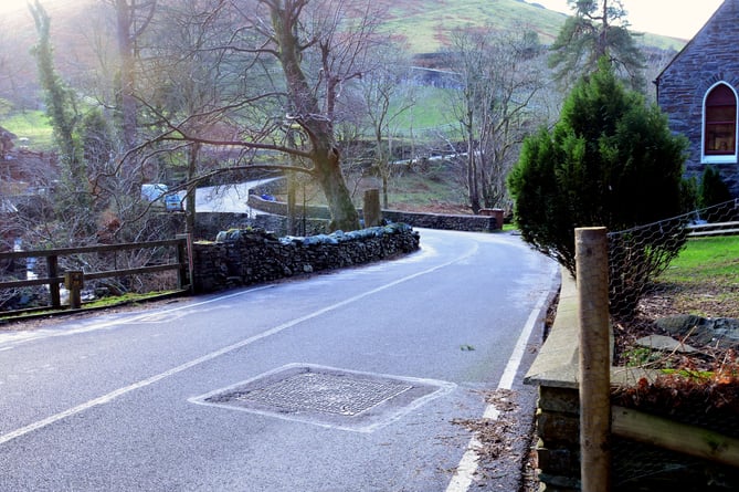 Photo of the road at Tholt y Will, which will be soon closed for drainage works