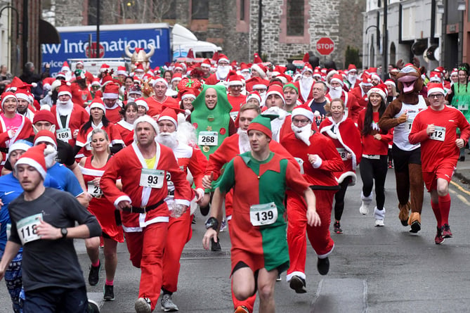 The Douglas Santa Dash 