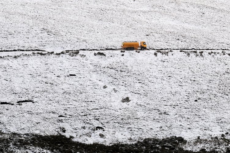 Snow on the Snaefell mountain road