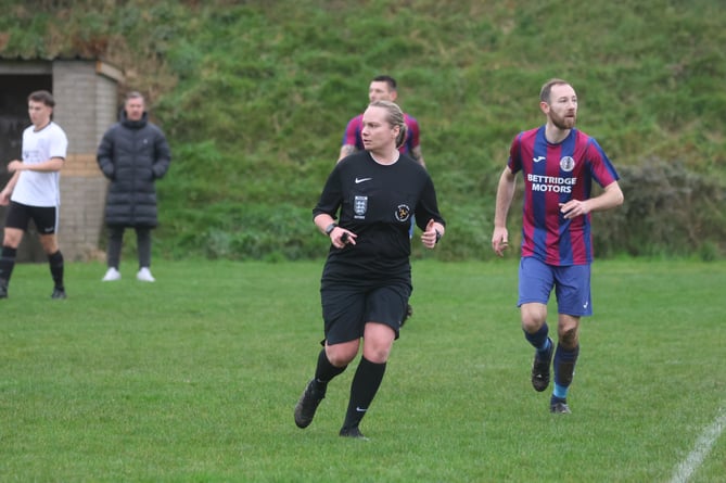 Stephanie Shaw (seen here during the recent Foxdale v Corinthians game - is the first female referee to be included in Team of the Week after producing another highly-impressive performance during the Ayre v Onchan match last weekend (Photo: Paul Hatton)