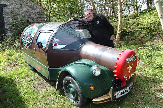 Martin Brunnschweiler and the famous Bushy's car