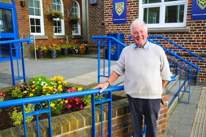 Ballakermeen High School has paid a heartfelt tribute to Peter Quayle, its much-loved gardener, who sadly died aged 81 on Tuesday, January 21