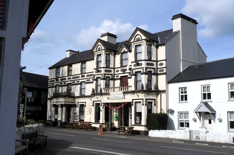 Sulby Glen Hotel